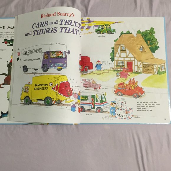 Richard Scarry's Biggest, Busiest Storybook Ever - Picture 3 of 6